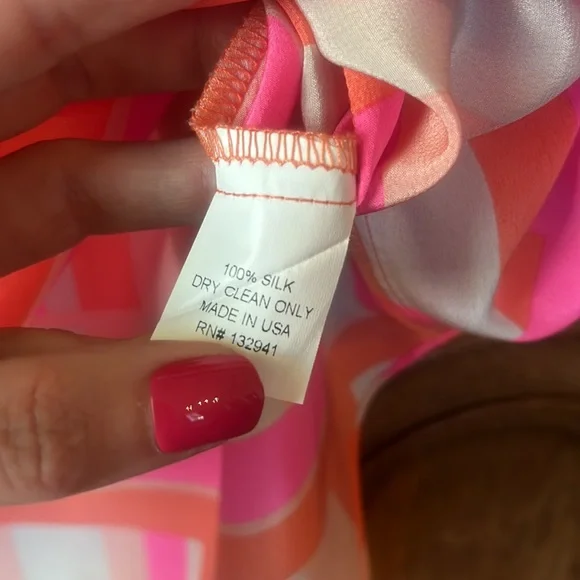 100 % silk blouse bright coral color excellent high low hem 3/4 length sleeve - Picture 5 of 10